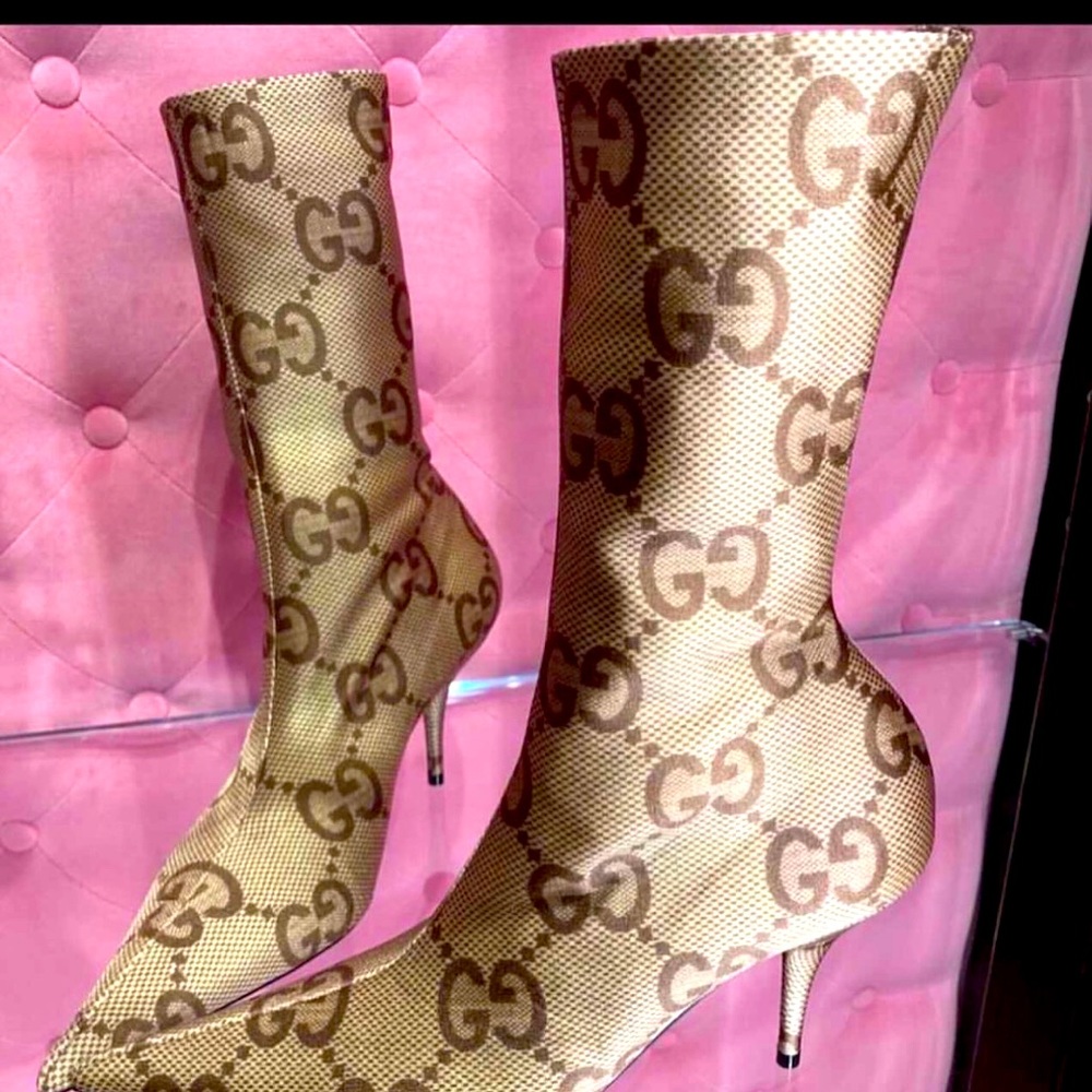 Must have Gucci Hacker project ankle booties. Perfect for all occasions.
